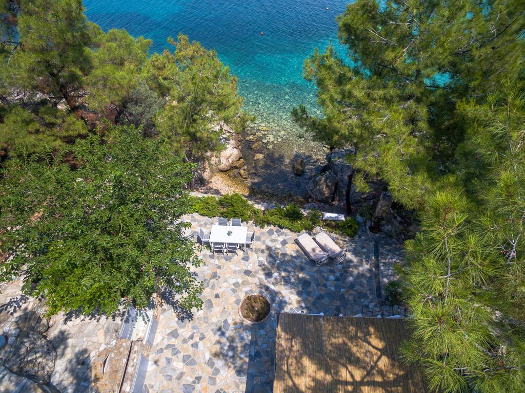 Amicasa Private Seaside Suite Pachis  Extérieur photo